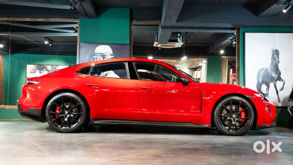 Porsche Taycan Gts, 2023, Electric