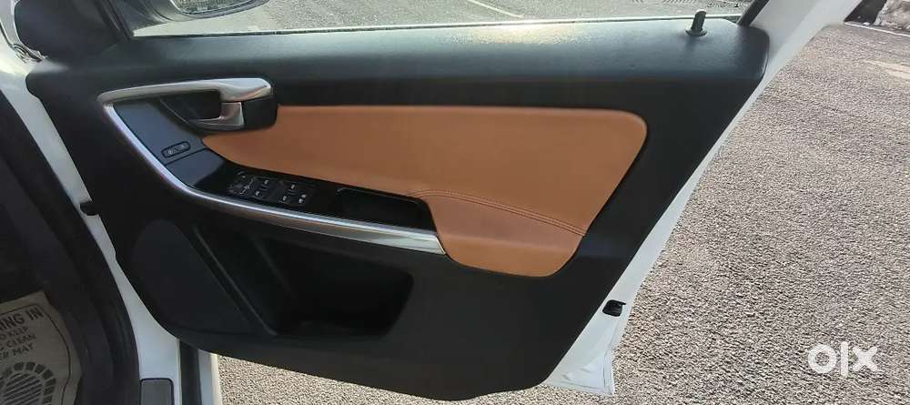 Volvo Xc60 2016 Diesel 87000 Km Driven