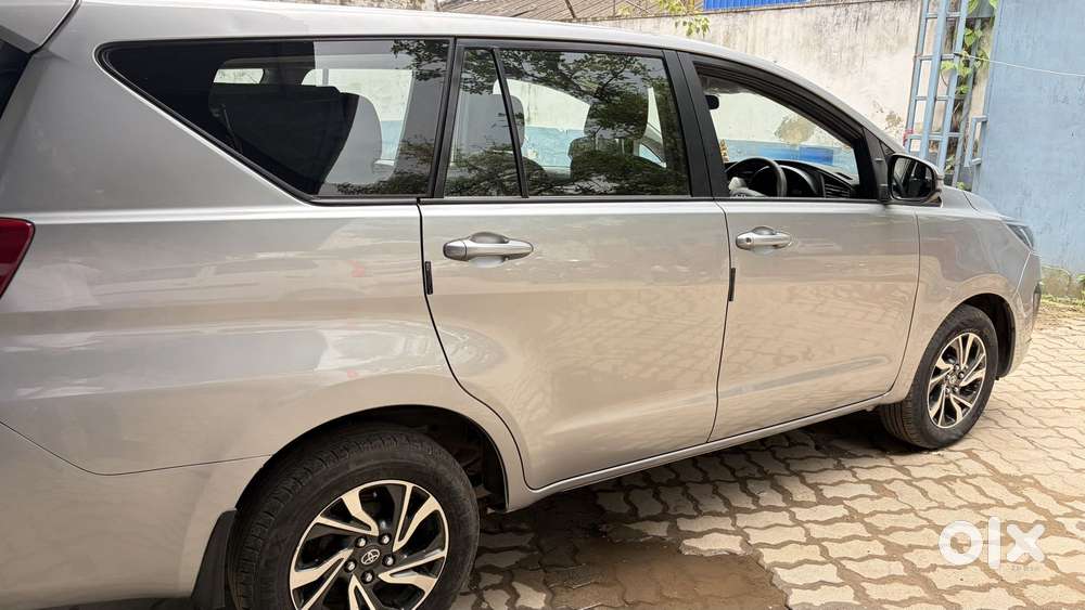 Toyota Innova Crysta 2.8 Gx At 7 Str, 2022, Diesel