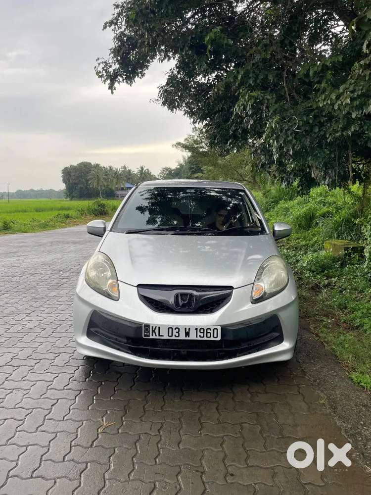 Honda Brio 1.2 Smt – Petrol  Manual  For Sale
