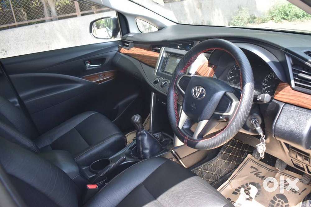 Toyota Innova Crysta 2.4 G Mt, 2017, Diesel