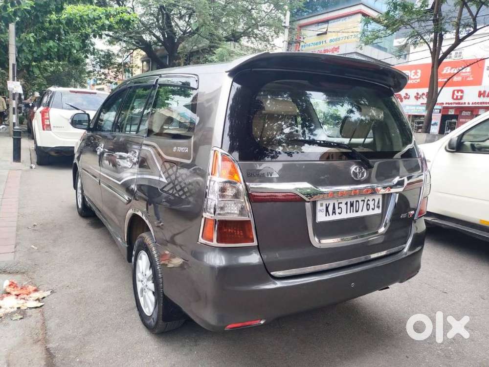 Toyota Innova 2.5 Vx 8 Str Bs-iii, 2013, Diesel
