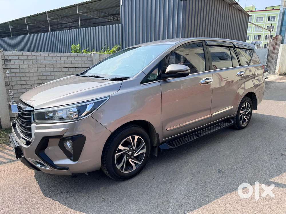 Toyota Innova Crysta 2.4 Gx Limited Edition 7 Str, 2022, Diesel