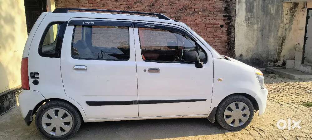 Maruti Suzuki Wagon R 2010 + Cng After Market Fiting