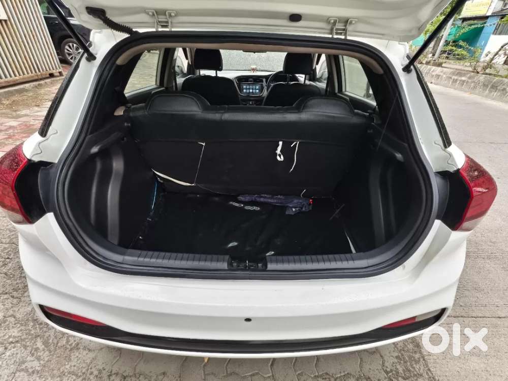 Hyundai Elite I20 [ ] 1.2 Magna Executive, 2019, Petrol