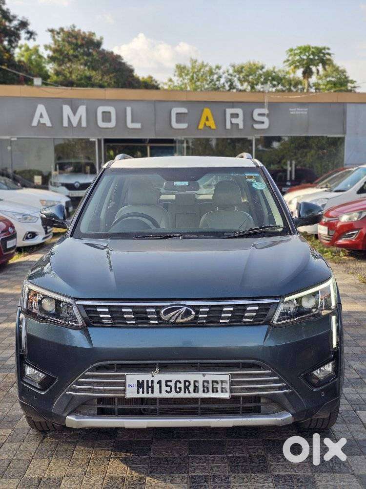 Mahindra Xuv300 W8 Option Dual Tone Diesel, 2019, Diesel