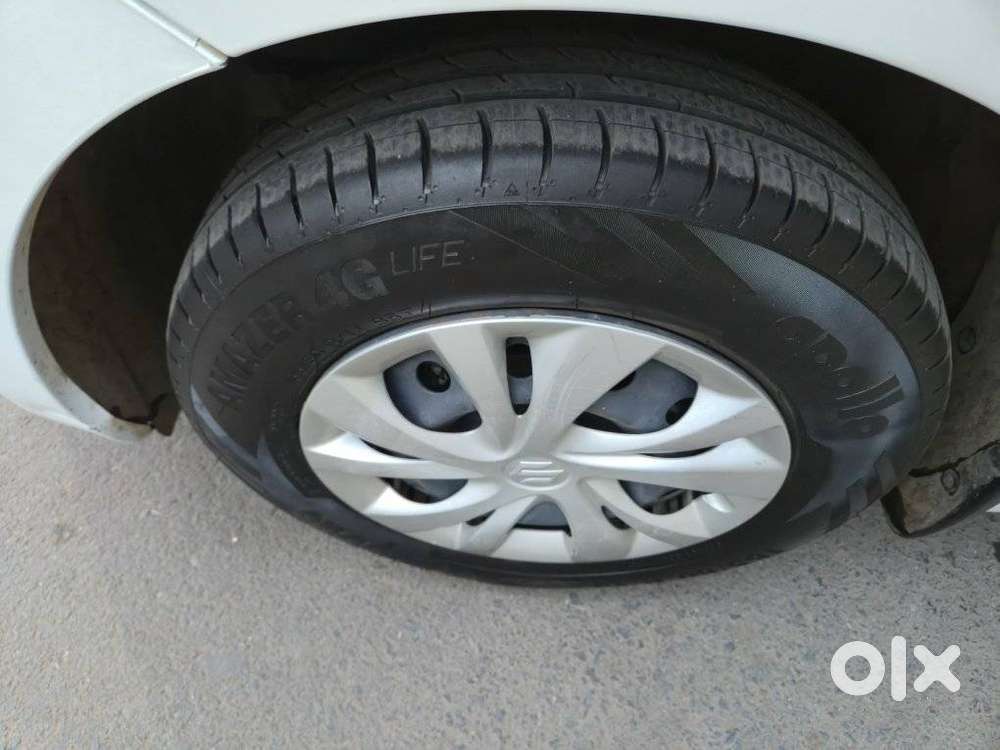 Maruti Suzuki Swift Vxi + Manual, 2021, Petrol