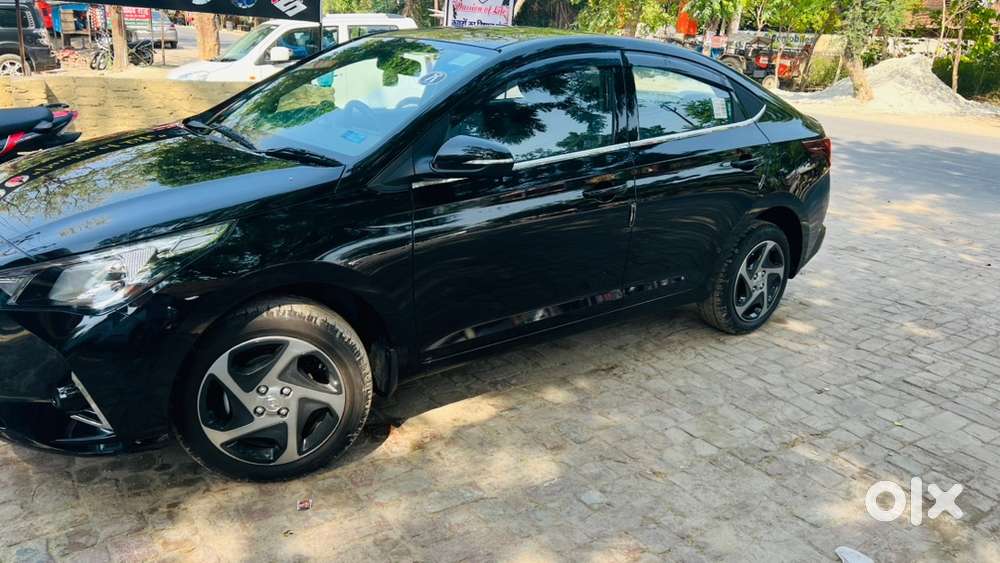 Hyundai Verna Petrol 2023