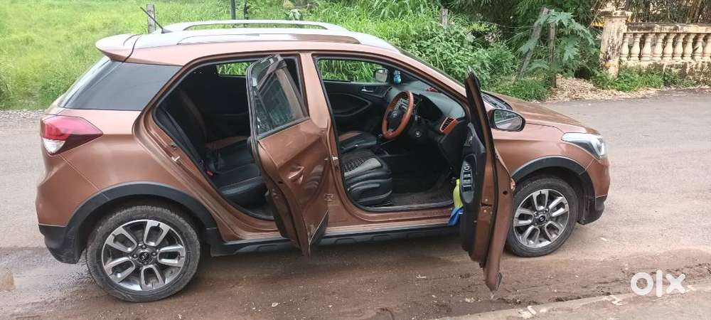 Hyundai I20 Active 2015 Petrol 70000 Km Driven