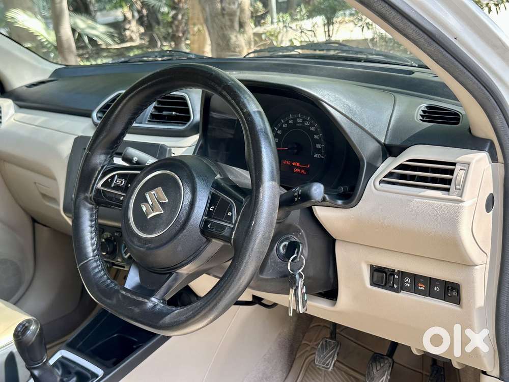 Maruti Suzuki Swift Dzire, 2020, Petrol