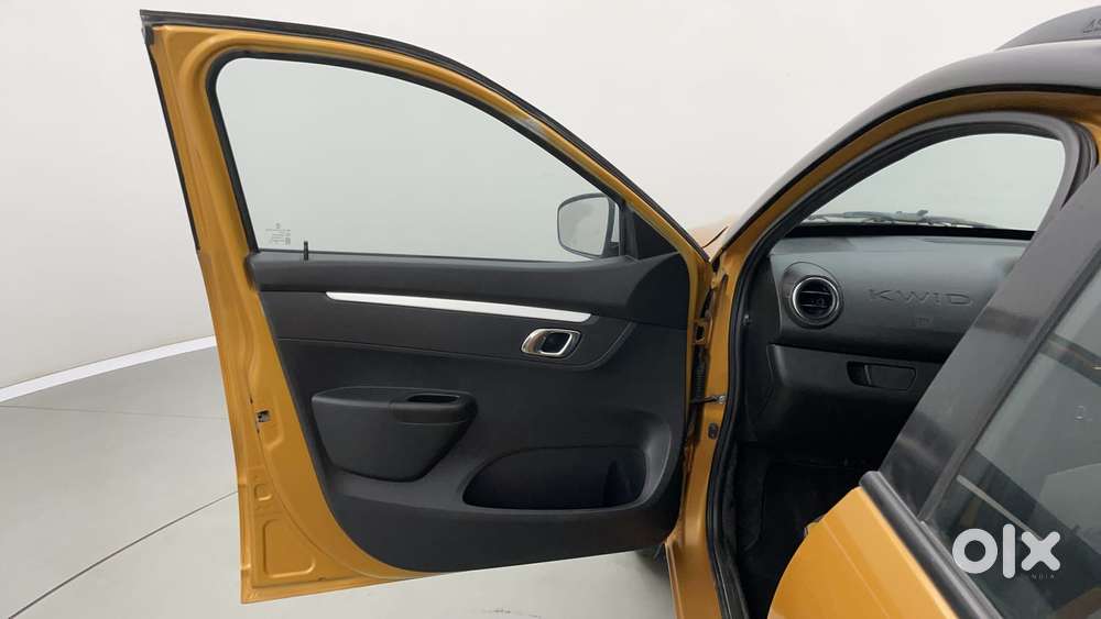 Renault Kwid 1.0 Climber (o) Dual Tone, 2022, Petrol