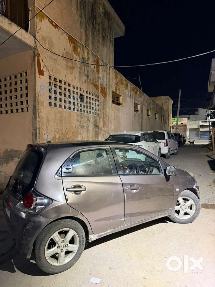 Honda Brio 2012 Cng & Petrol Well Maintained