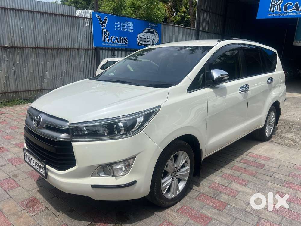 Toyota Innova Crysta 2.8z Automatic, 2016, Diesel