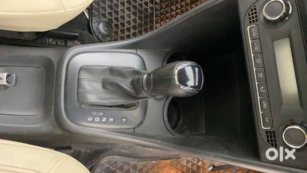 Skoda Rapid 1.6 Mpi At Style, 2018, Petrol