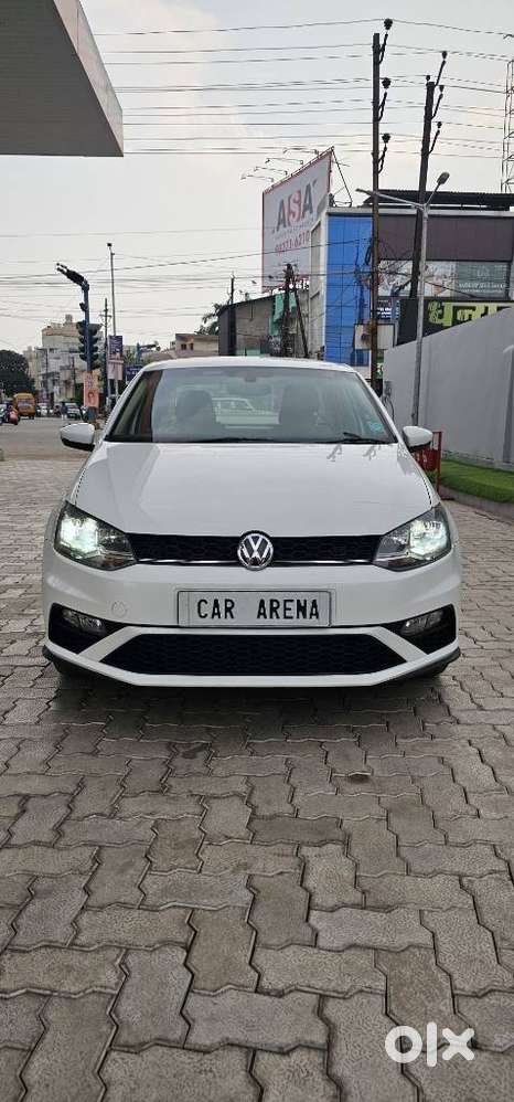 Volkswagen Vento 1.0 Highline Plus At, 2021, Petrol