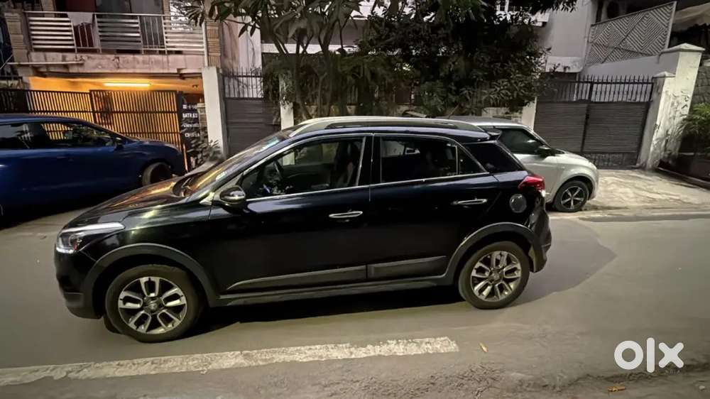 Hyundai I20 Active 2017 Petrol Well Maintained