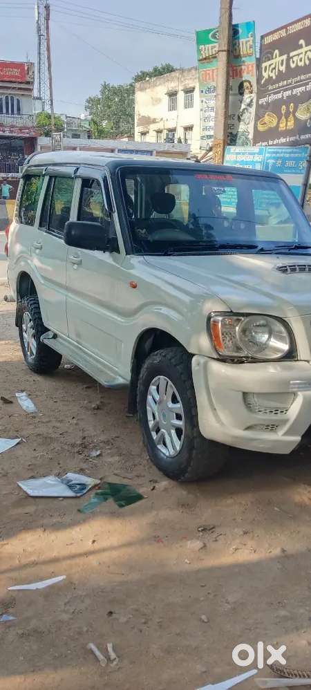 Mahindra Scorpio Diesel 2013 Modal गाड़ी बिल्कुल Full कंडीशन में है