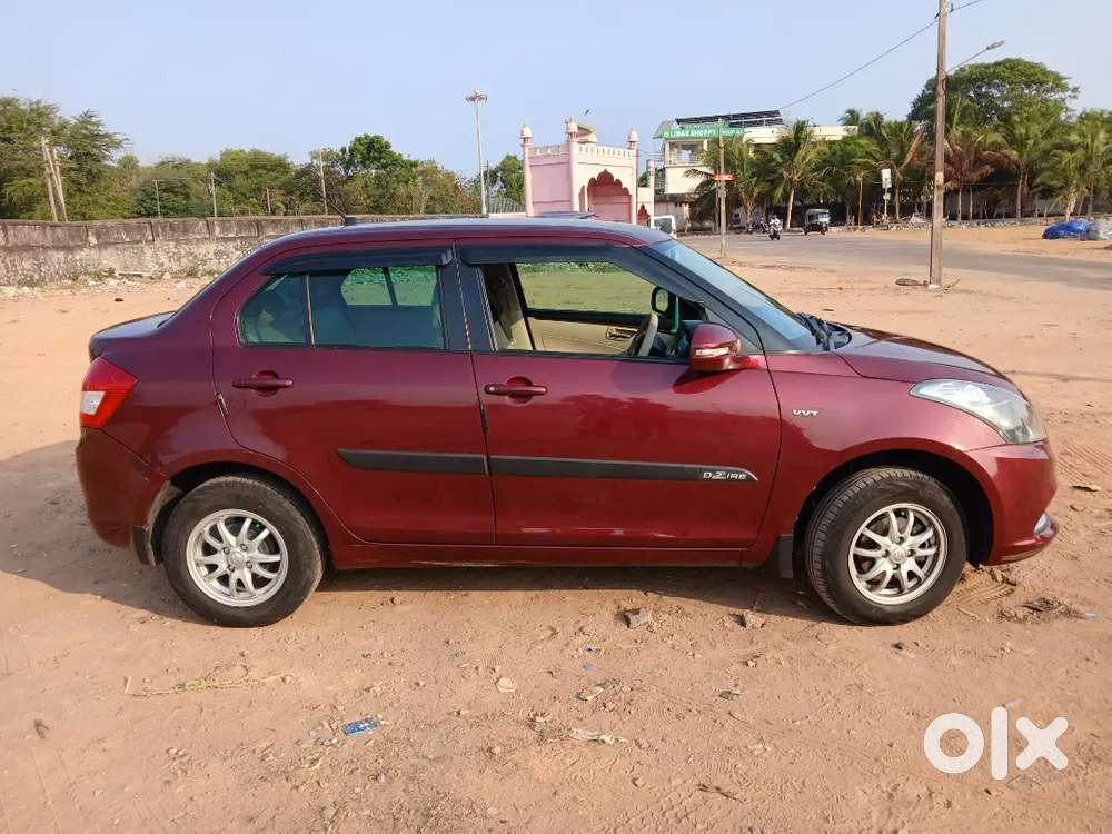 Maruti Suzuki Swift Dzire 2016 Dec Low Kilometer Driven
