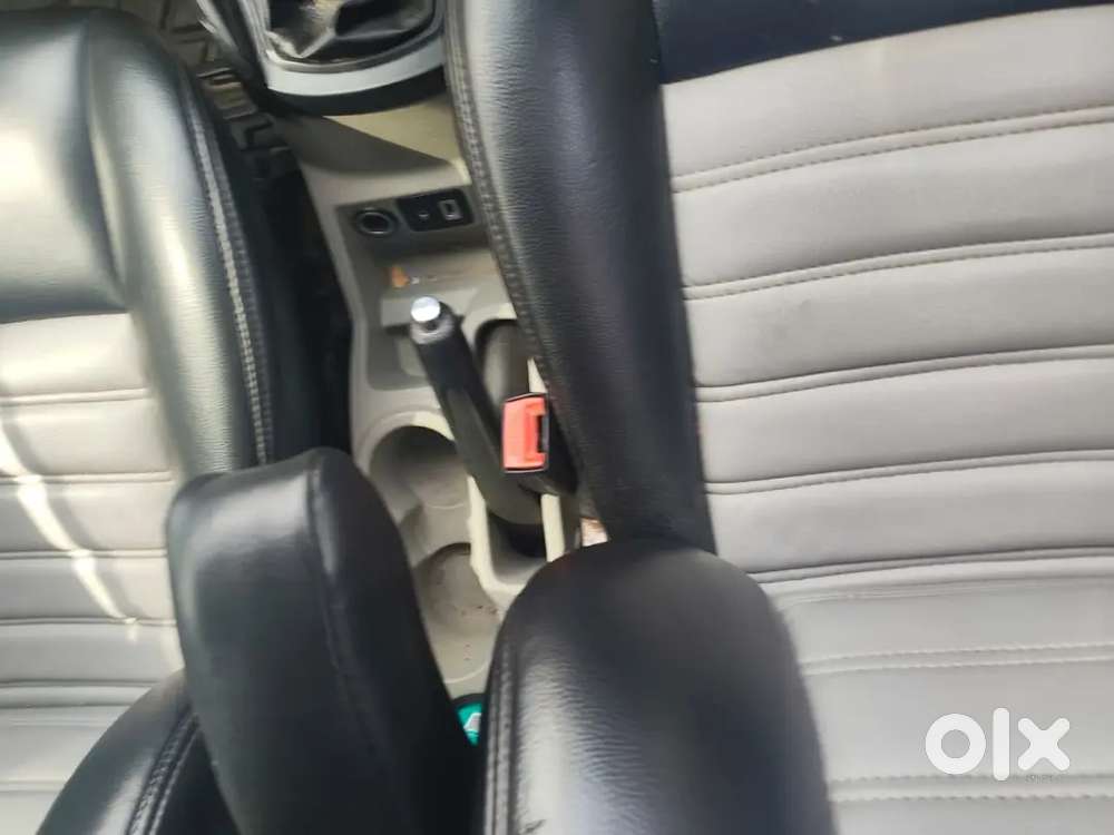 Ford Ecosport 1.5 Tdci Titanium Mt  2015  Diesel  Manual 1.77 Lakh