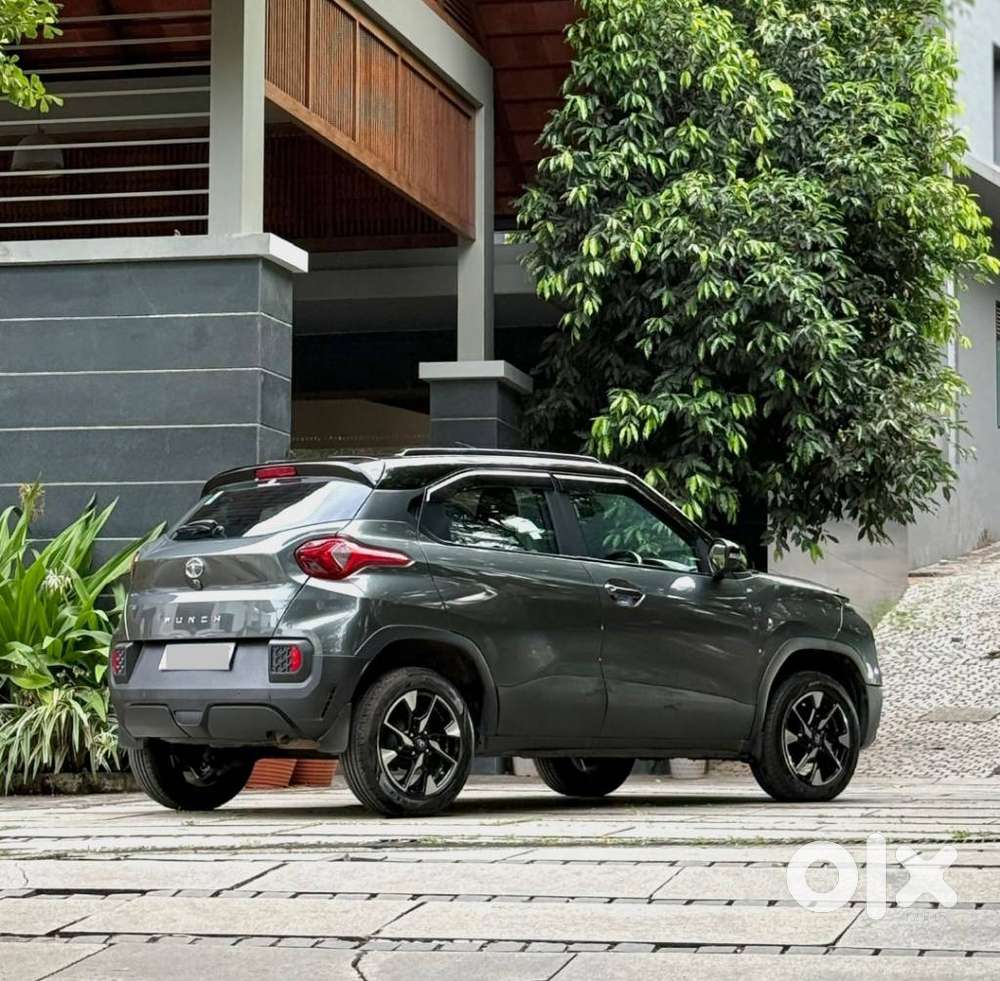 Tata Punch Creative, 2022, Petrol