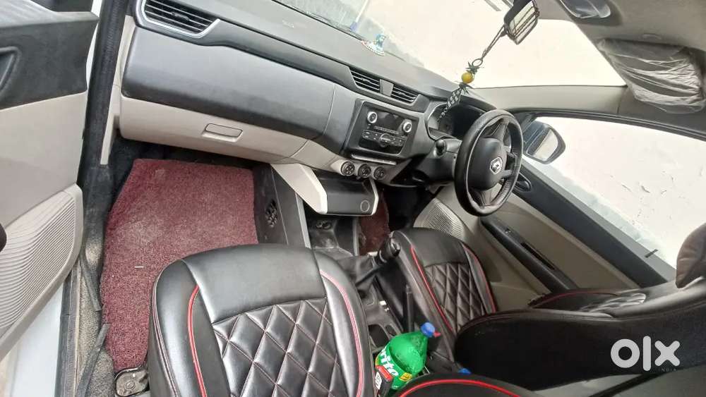 Renault Triber Rxl
