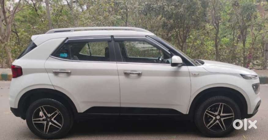 Hyundai Venue [2022-ongoing] 1.2 S, 2020, Petrol