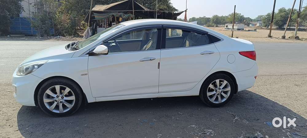 Hyundai Verna Fluidic 2013