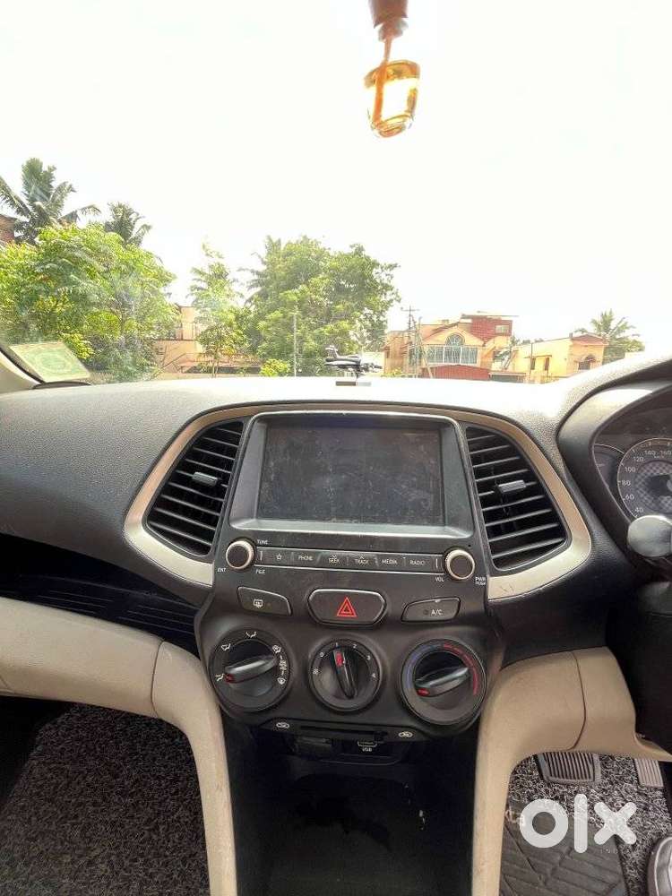 Hyundai New Santro 1.1 Sportz Se Amt, 2018, Petrol