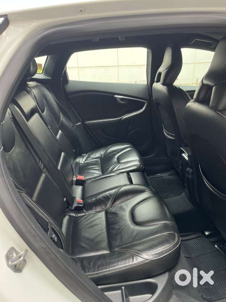 Volvo V40 D3 R Design, 2016, Diesel