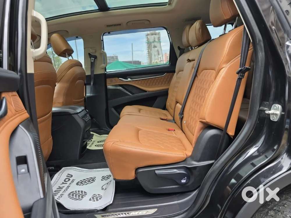 Mg Gloster Savvy 7 Seater, 2024, Diesel