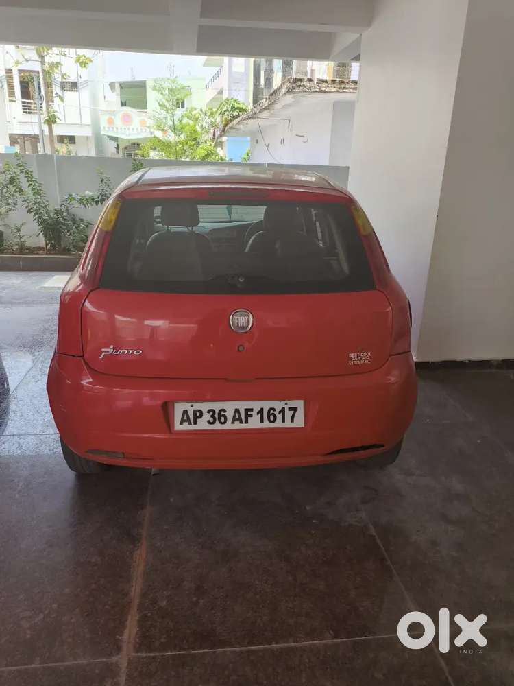 Fiat Punto 2010 Diesel 90000 Km Driven