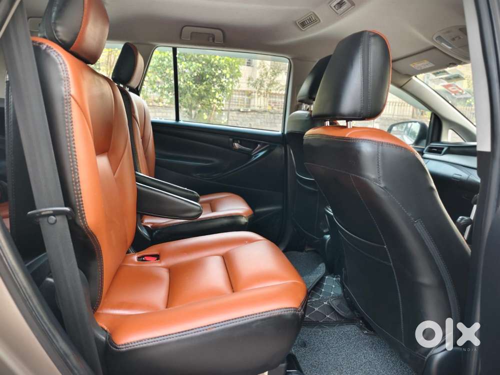 Toyota Innova Crysta