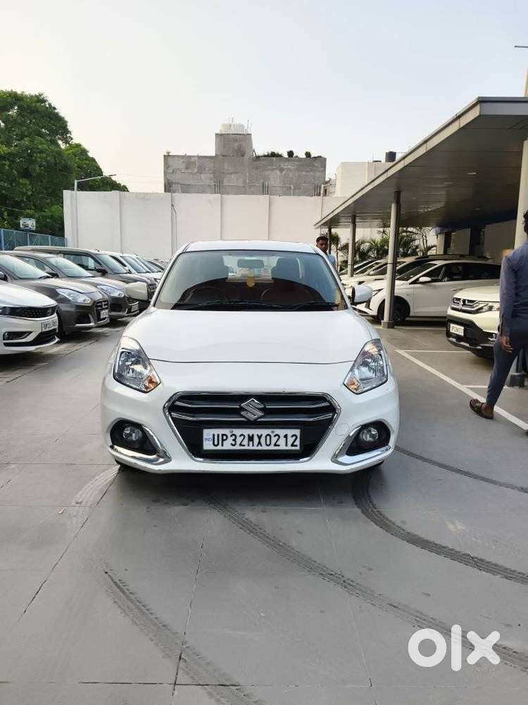 Maruti Suzuki Dzire 1.2 Vxi, 2022, Petrol