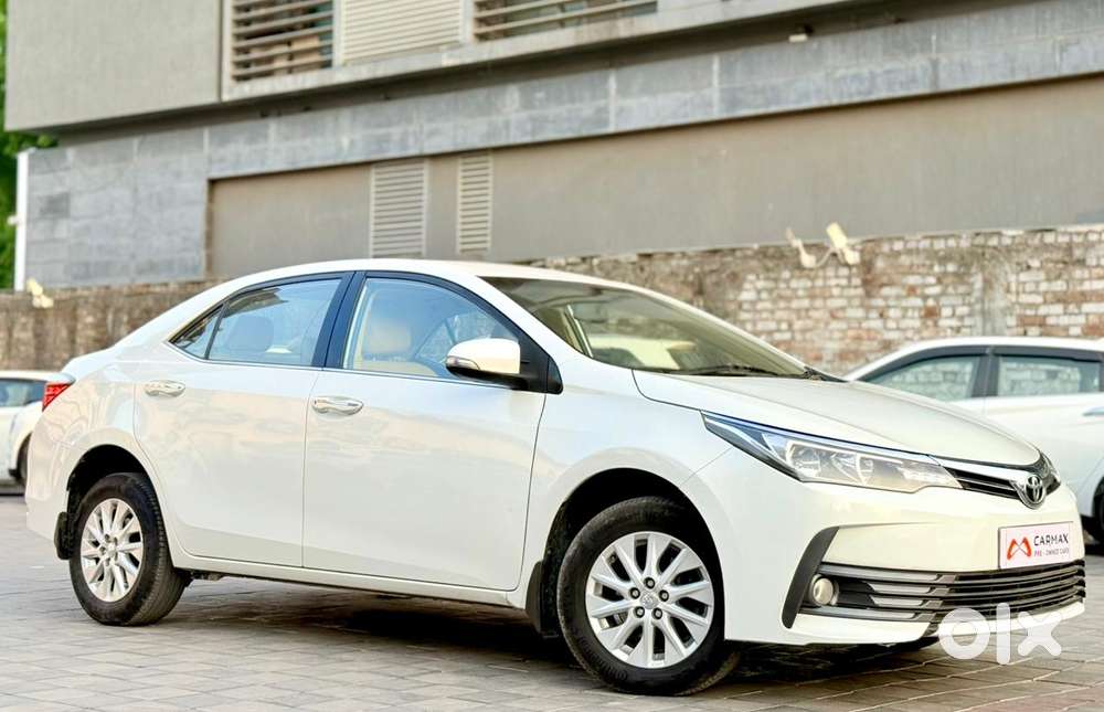 Toyota Corolla Altis [2014-2017] 1.8 G Cvt, 2017, Petrol