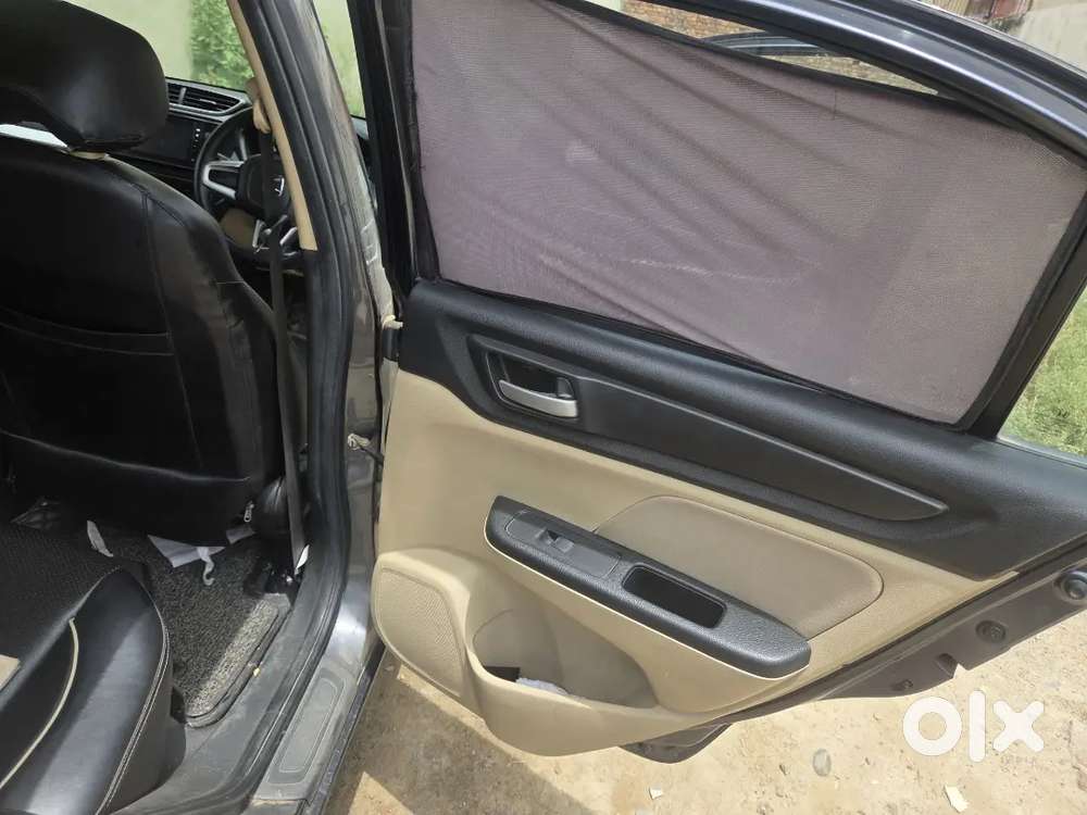 Honda Amaze 2022 Petrol Automatic 499400 Km Driven