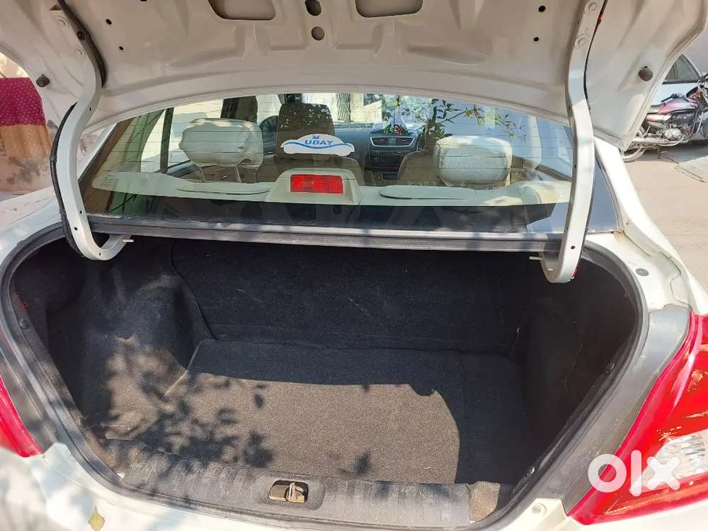 Maruti Suzuki Swift Dzire 2016 Petrol Well Maintained