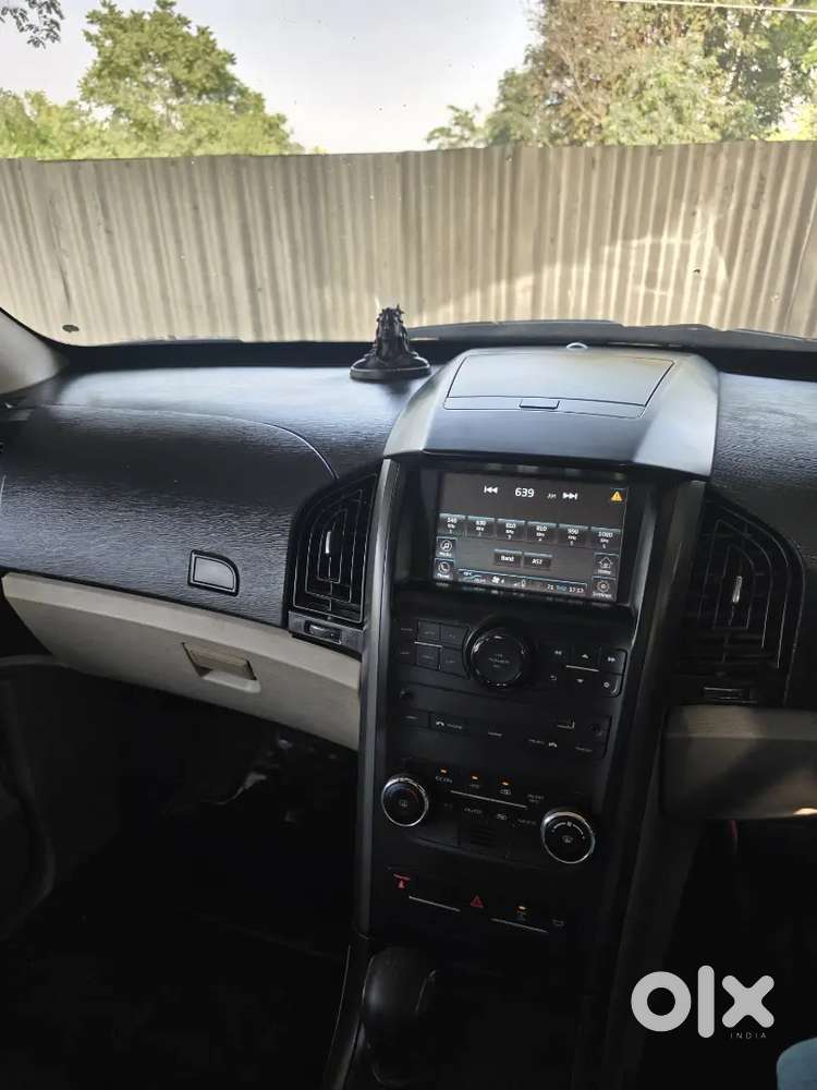 Mahindra Xuv500 2016