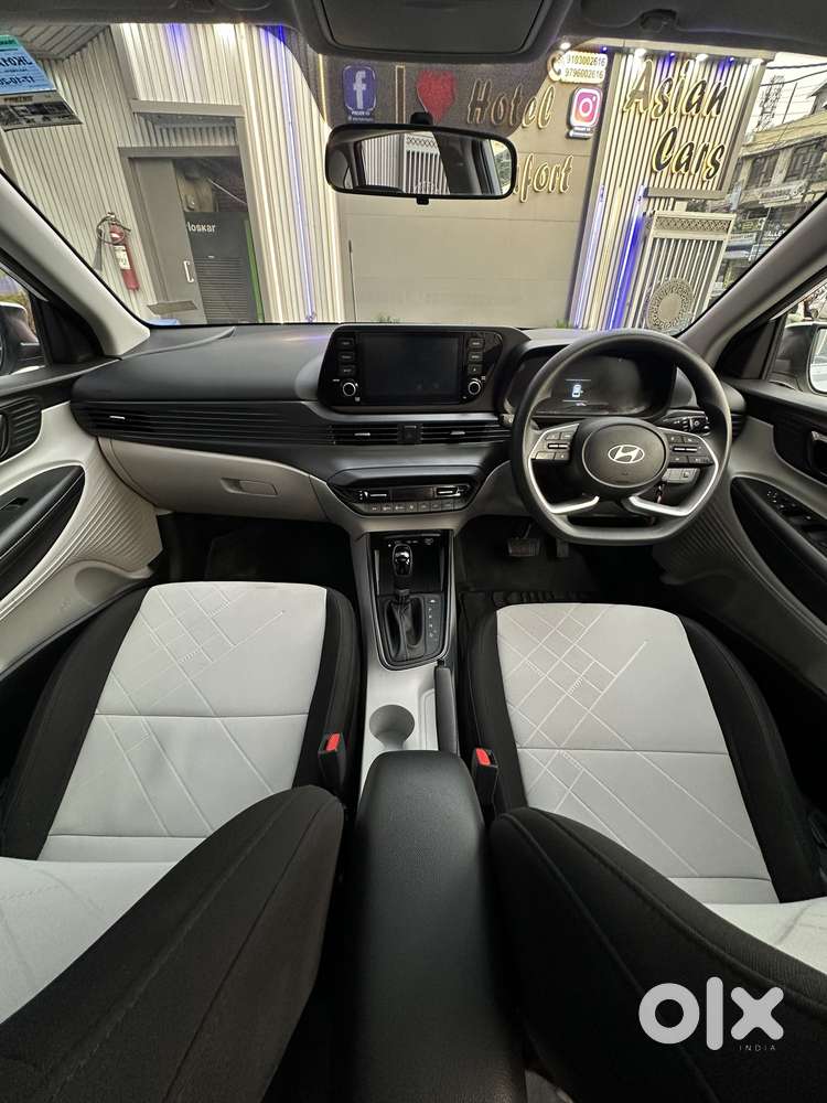 Hyundai I20 Sportz 1.2 Ivt, 2024, Petrol