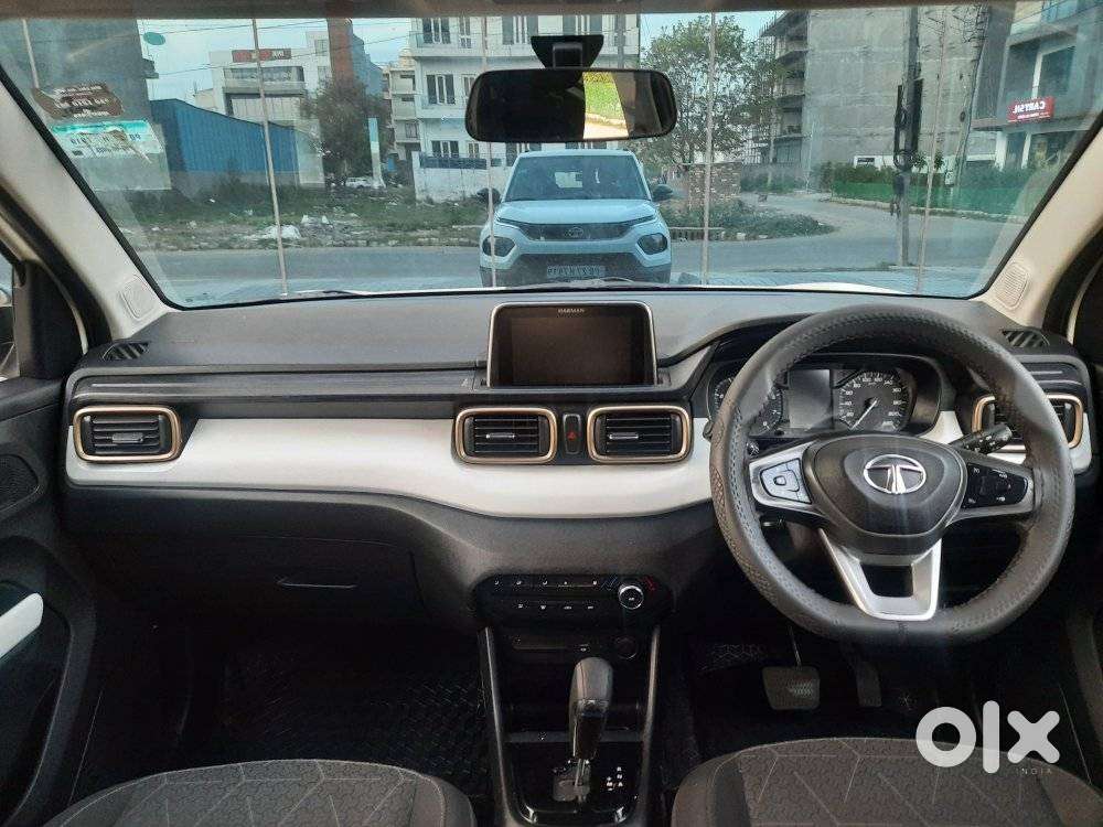 Tata Punch Accomplished Amt, 2023, Petrol