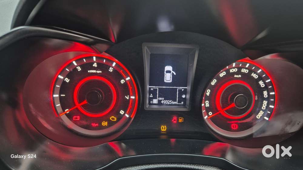 Mahindra Xuv300 W8 Option, 2023, Petrol