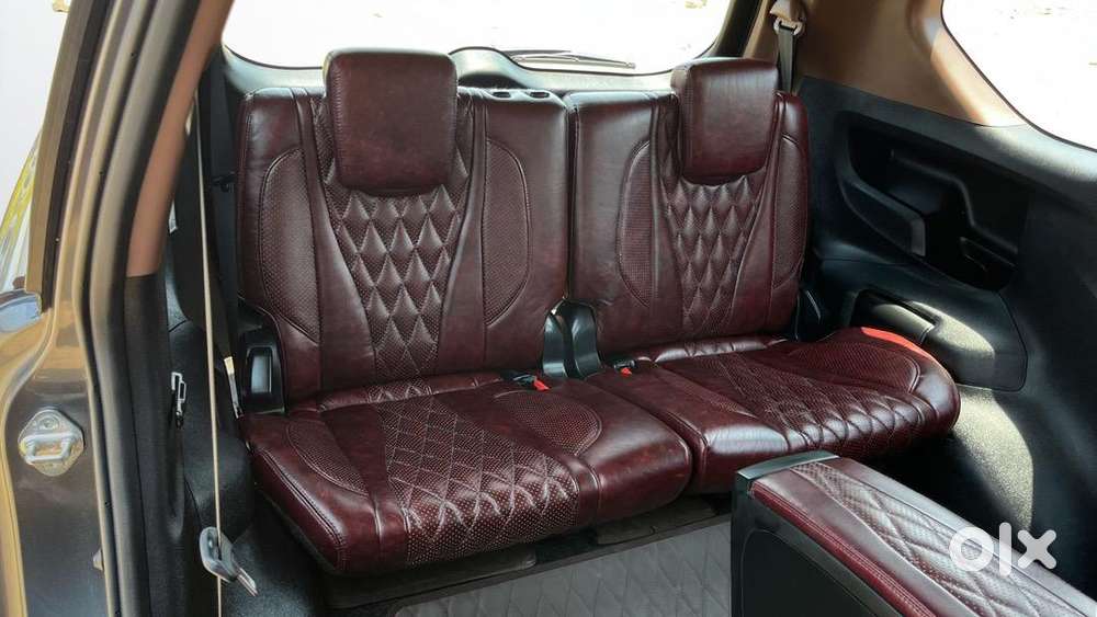 Innova Crysta Auto 2022 Petrol