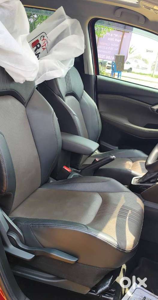 Toyota Urban Cruiser Hyryder 1.5 V Hybrid, 2025, Petrol