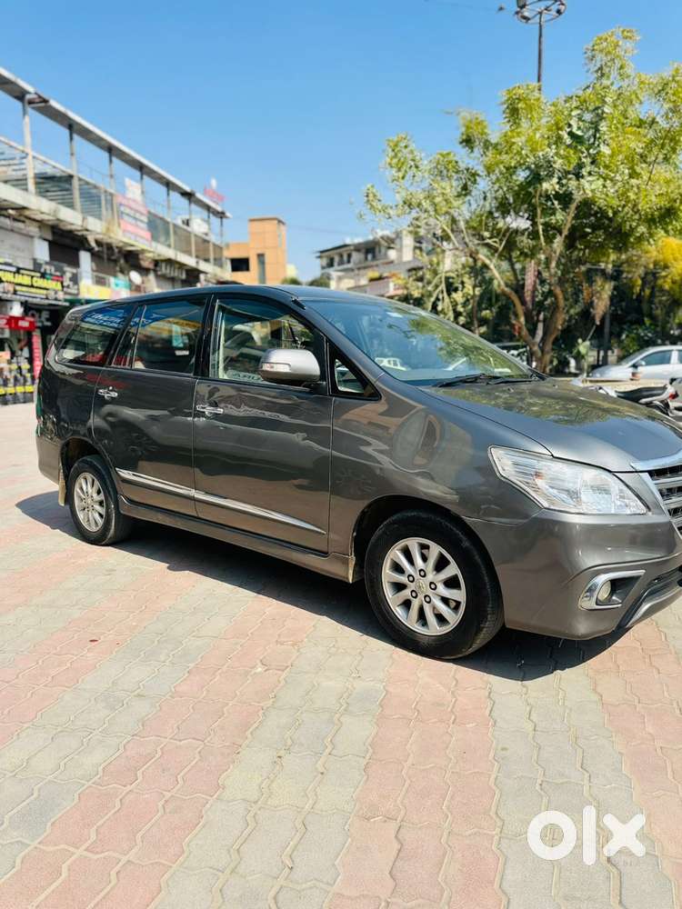 Toyota Innova 2.5 V 7 Str, 2014, Diesel