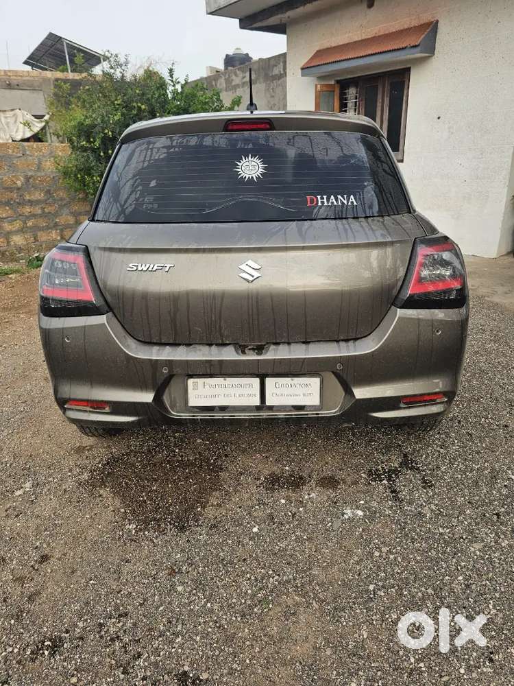 Maruti Suzuki Swift Vxi Optional 2024