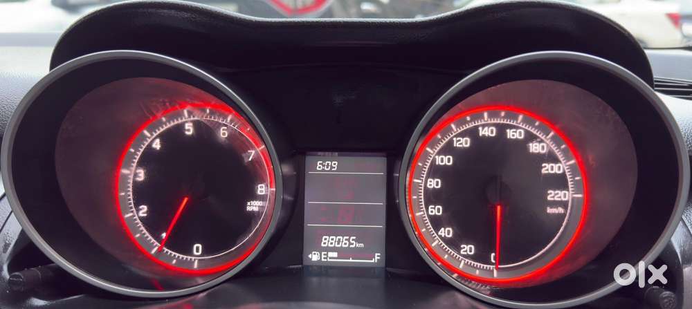 Maruti Suzuki Swift, 2020, Petrol