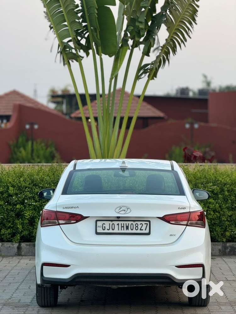 Hyundai Verna 1.6 Crdi Sx Plus At, 2018, Diesel