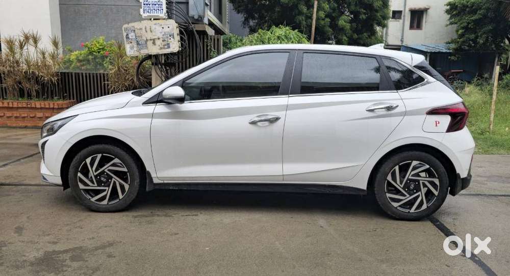 Hyundai New I20 1.2 Asta (o) Ivt, 2025, Petrol