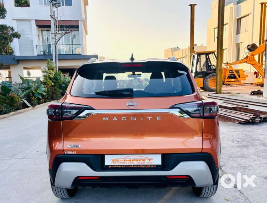 Nissan Magnite 1.0 Xv Turbo Dual Tone, 2024, Petrol