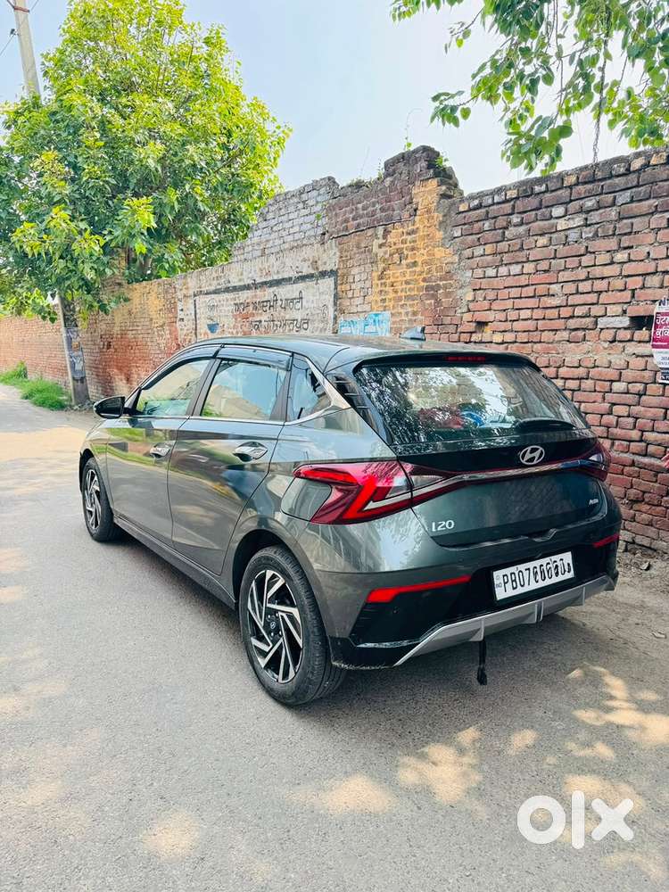 Hyundai New I20 Petrol Manual 2024