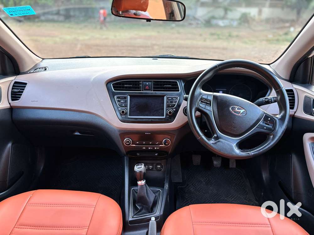 Hyundai I20 Petrol Asta Option, 2018, Petrol